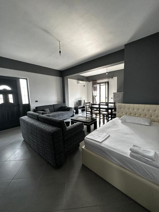 Vila New Ksamil Kültér fotó